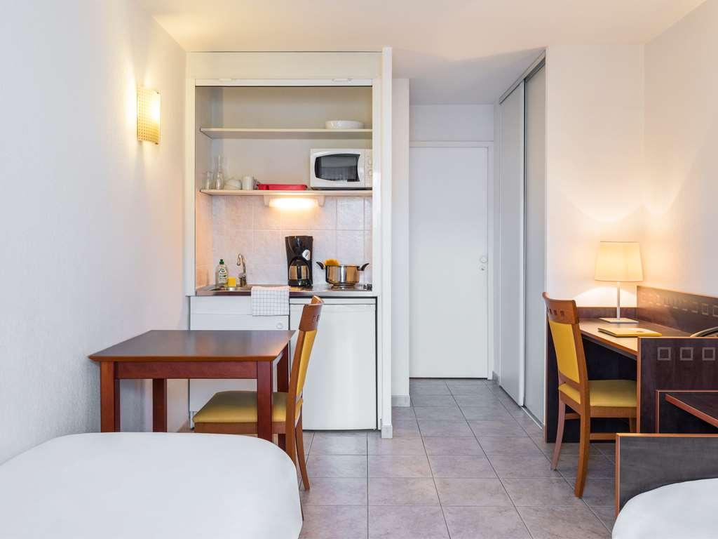 Adagio Access Acropolis